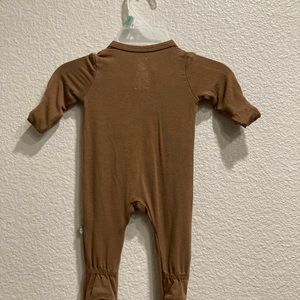 Zippered Footie in Emerald / Zippered Footie in Coffee